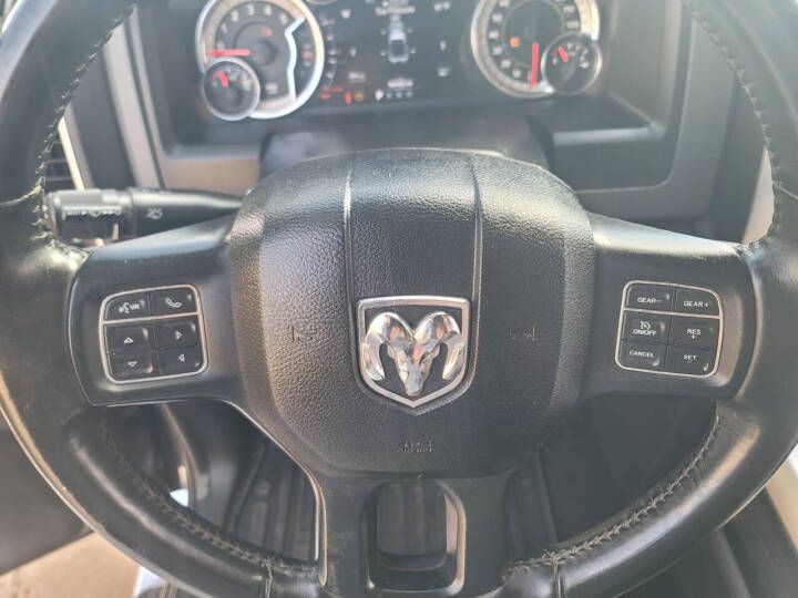 2016 RAM 1500 Image 8