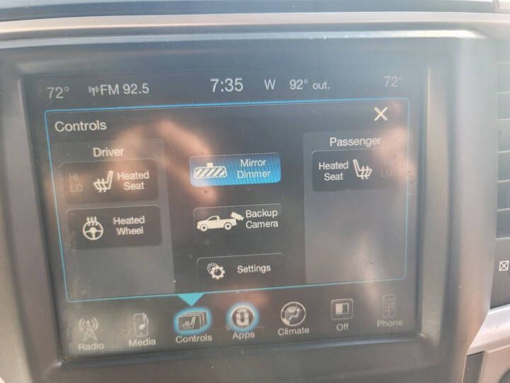 2016 RAM 1500 Image 16