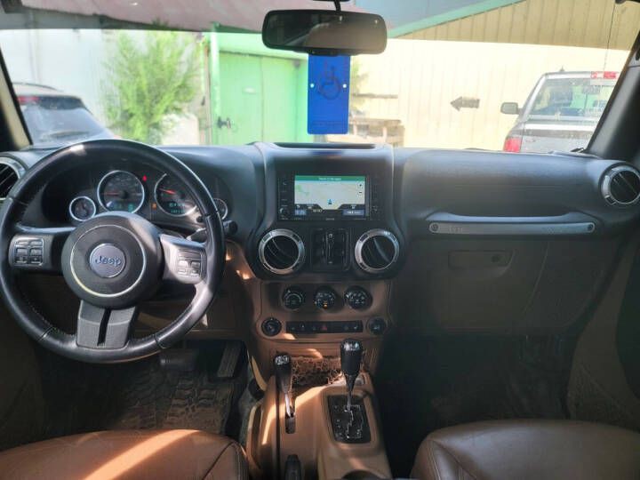 2016 Jeep Wrangler Unlimited Image 16