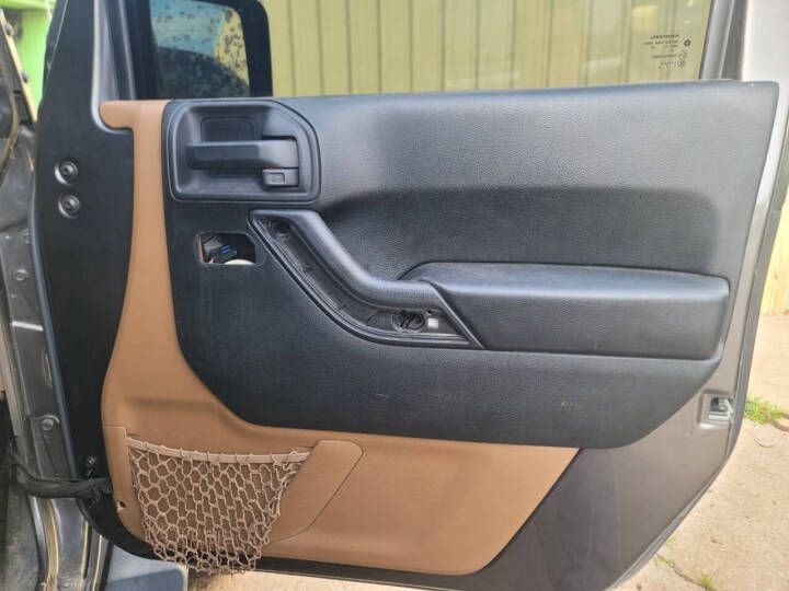 2016 Jeep Wrangler Unlimited Image 21