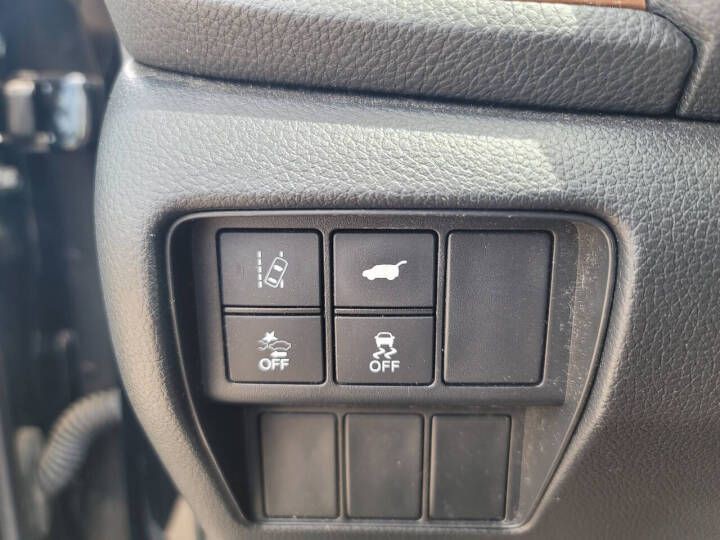 2017 Honda CR-V Image 16
