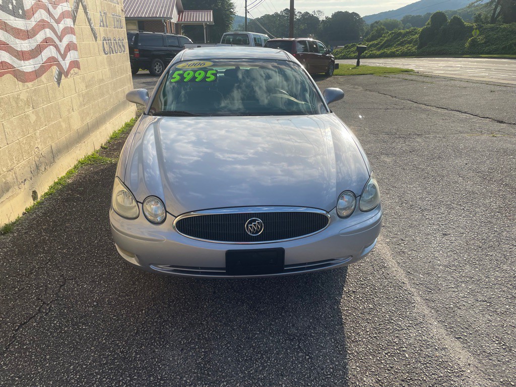 2006 Buick Lacrosse Image 3