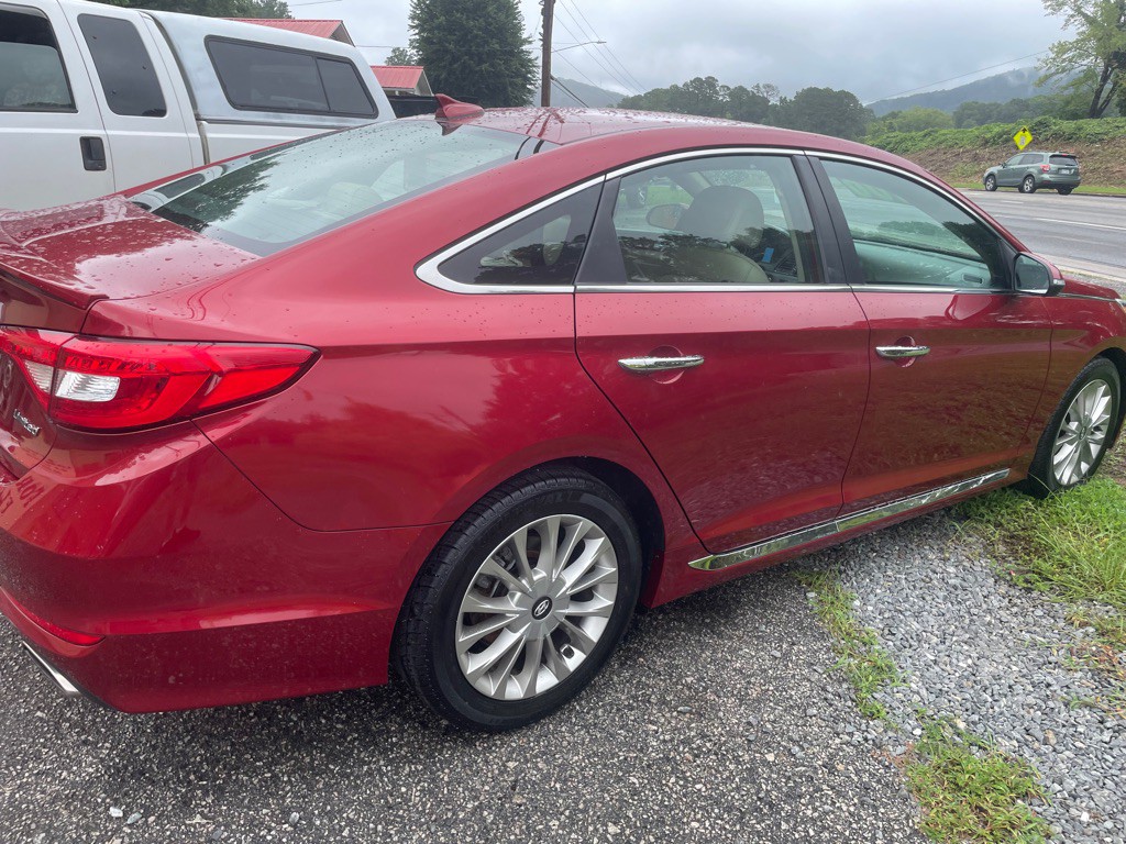 2015 Hyundai Sonata Image 4