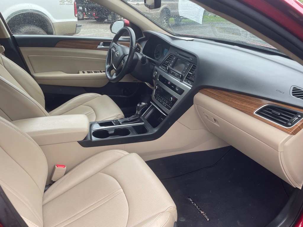 2015 Hyundai Sonata Image 8