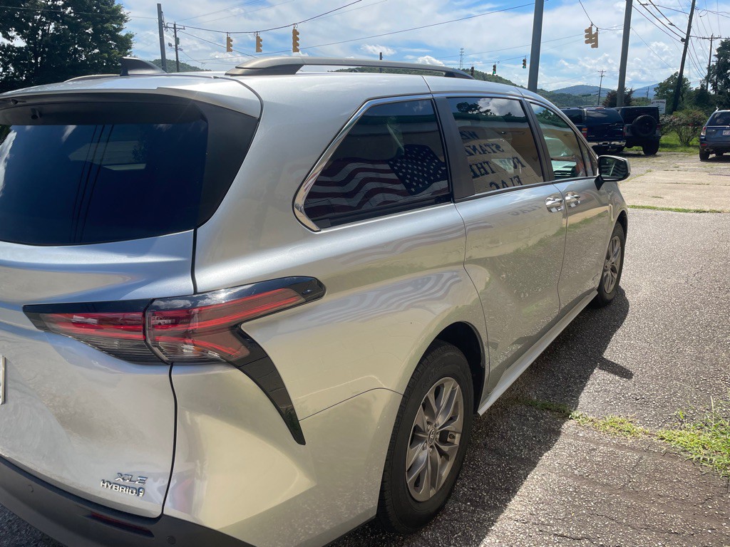 2021 Toyota Sienna Image 7