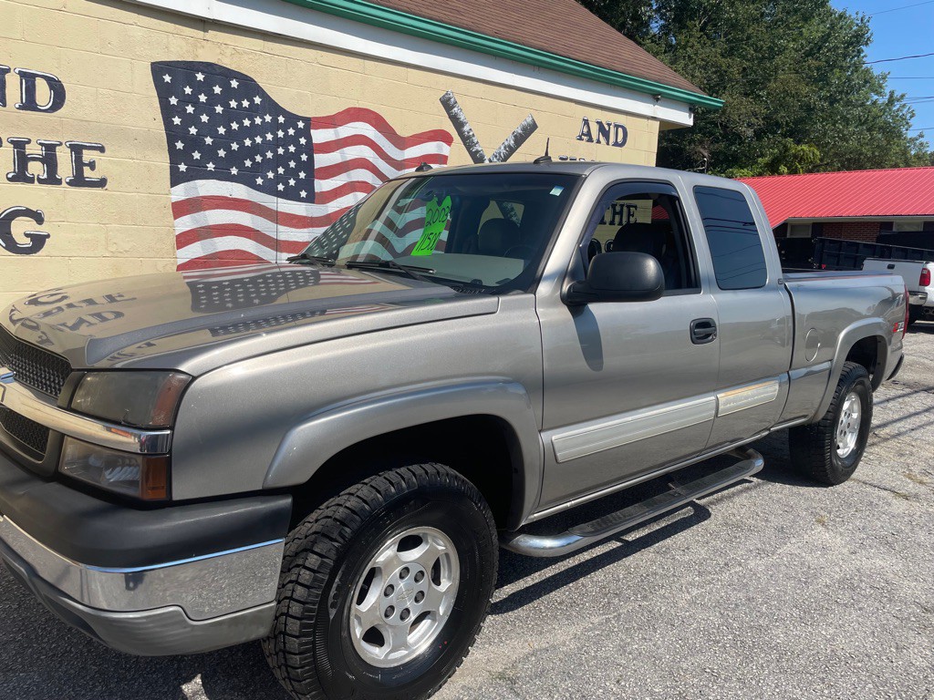 2003 Chevrolet Silverado 1500 Image 3