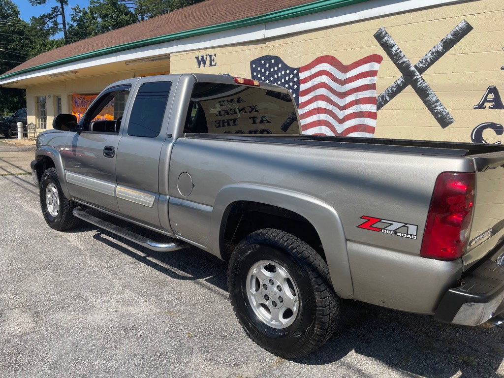 2003 Chevrolet Silverado 1500 Image 5