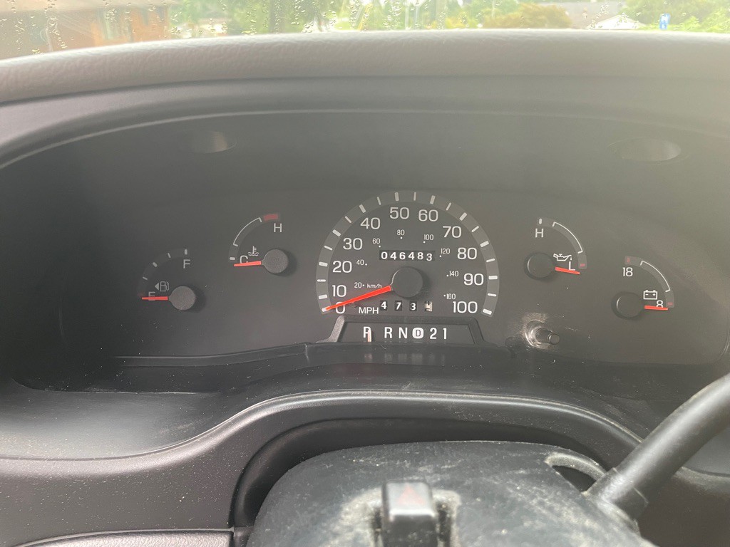 2002 Ford Econoline Image 13