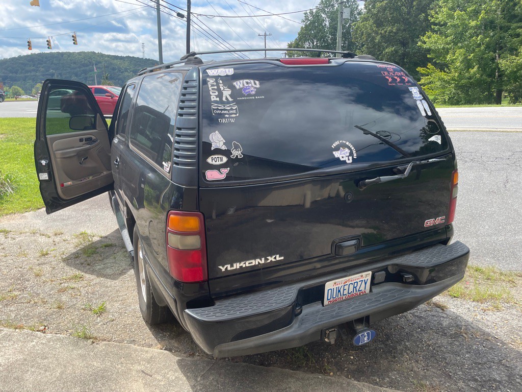 2003 GMC Yukon Image 6