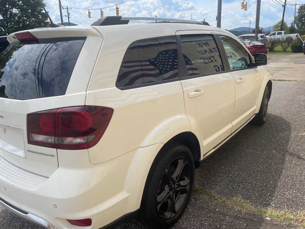 2020 Dodge Journey Image 8