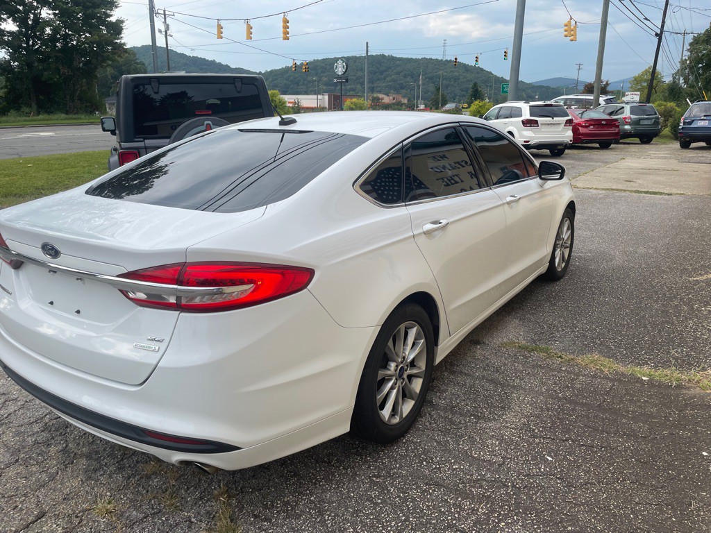 2017 Ford Fusion Image 7
