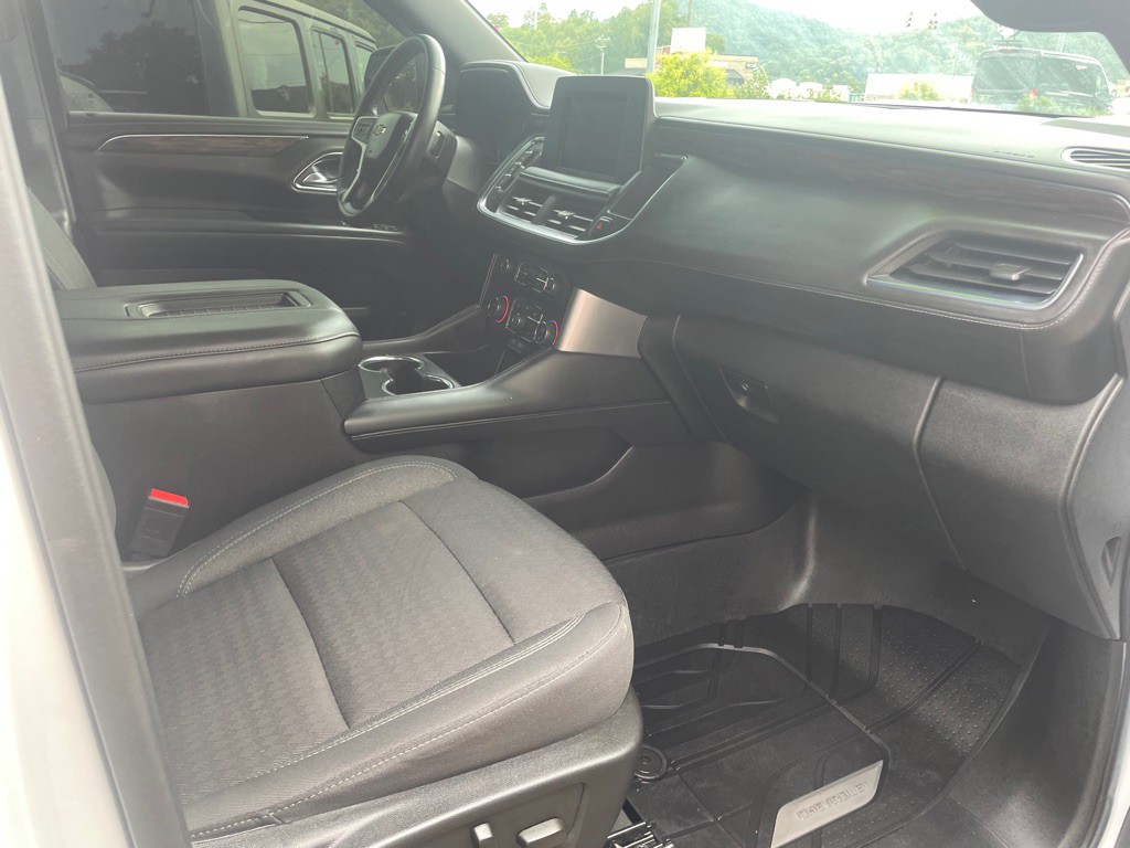 2023 Chevrolet Tahoe Image 12