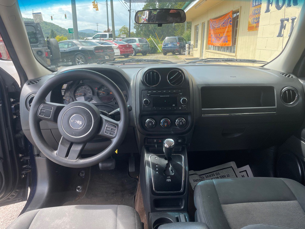2014 Jeep Patriot Image 10