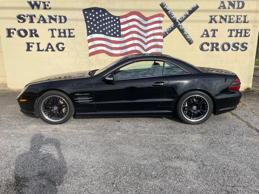 2003 Mercedes-Benz SL-Class Image 2