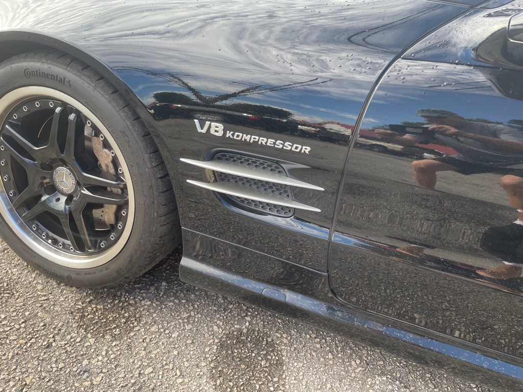 2003 Mercedes-Benz SL-Class Image 8