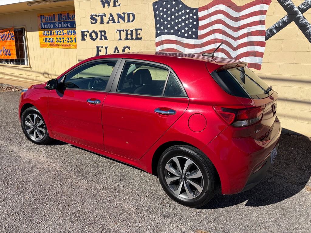 2021 Kia Rio Image 5