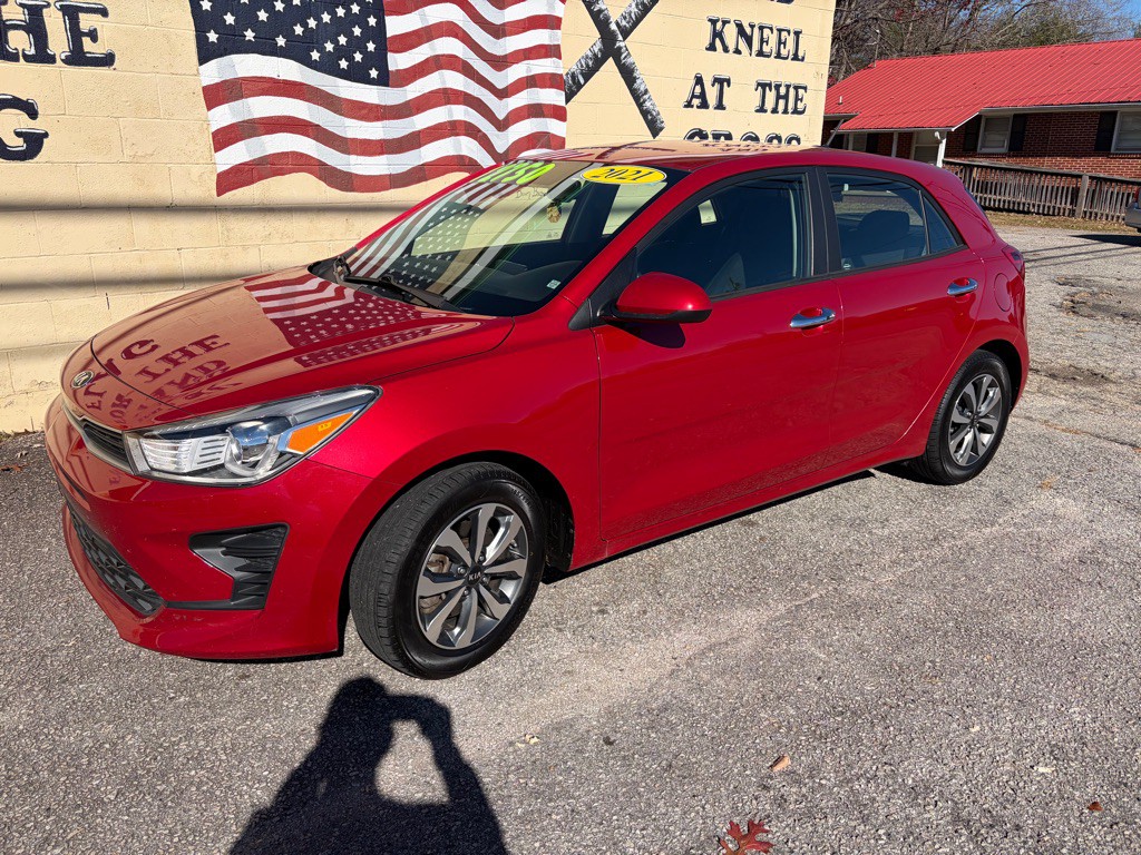 2021 Kia Rio Image 3