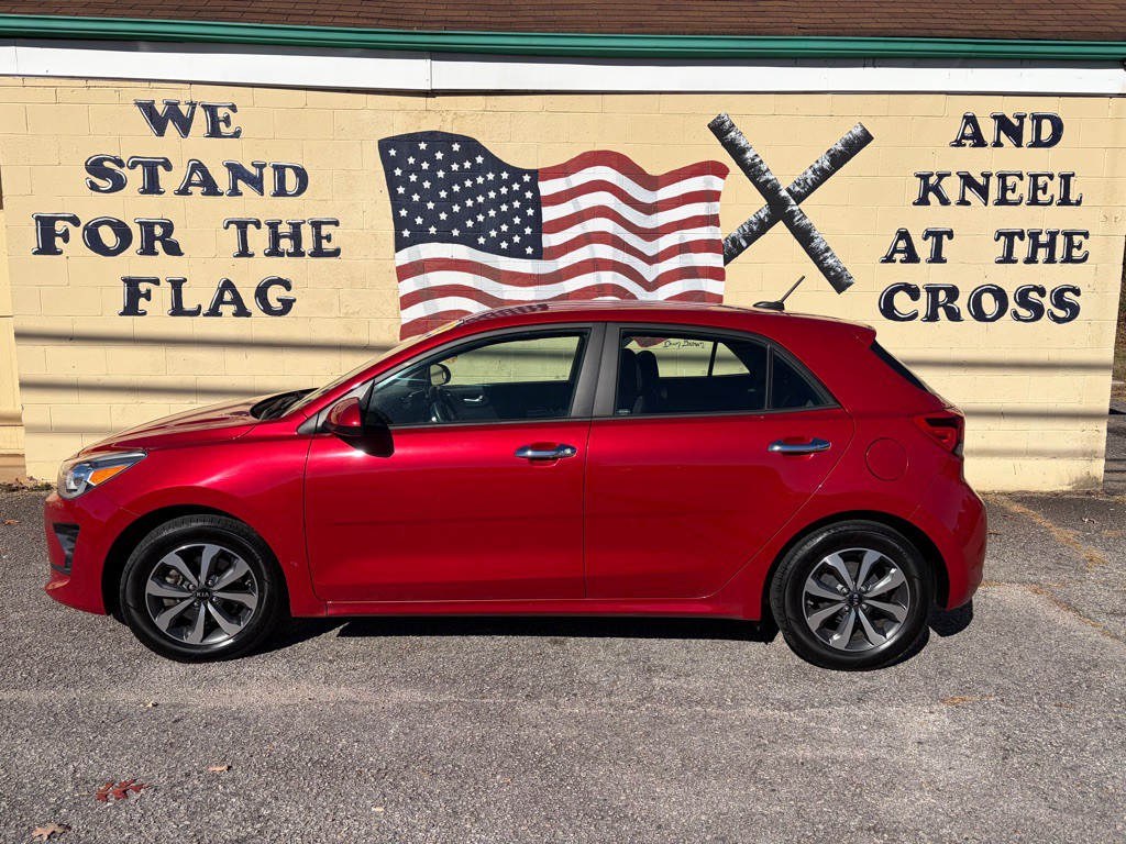 2021 Kia Rio Image 4