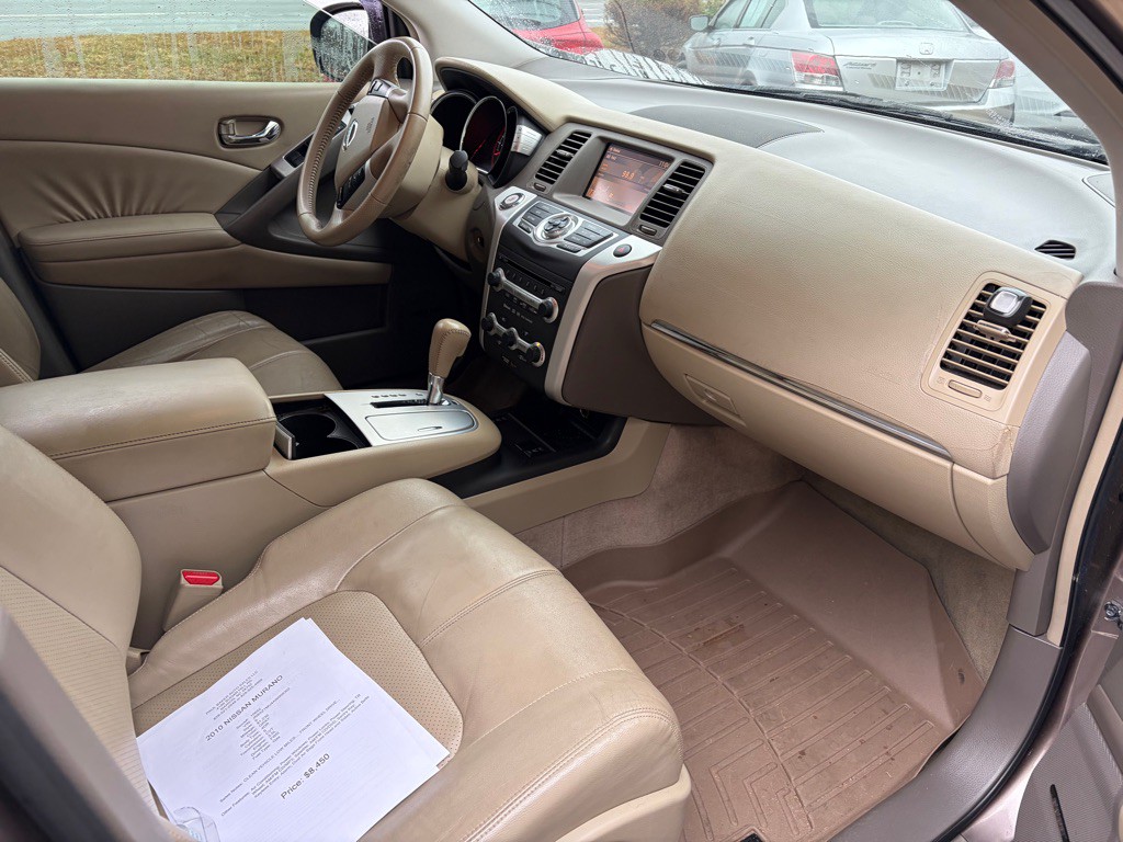 2010 Nissan Murano Image 10