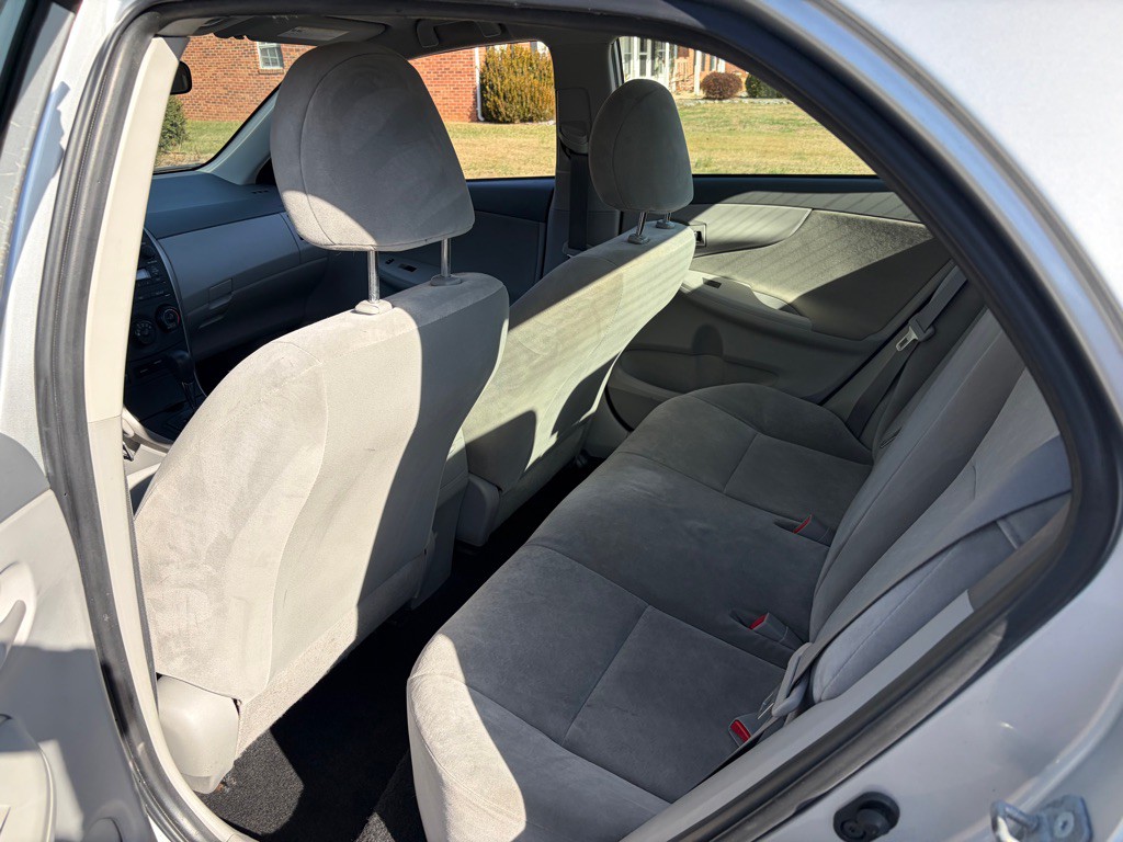 2009 Toyota Corolla Image 10