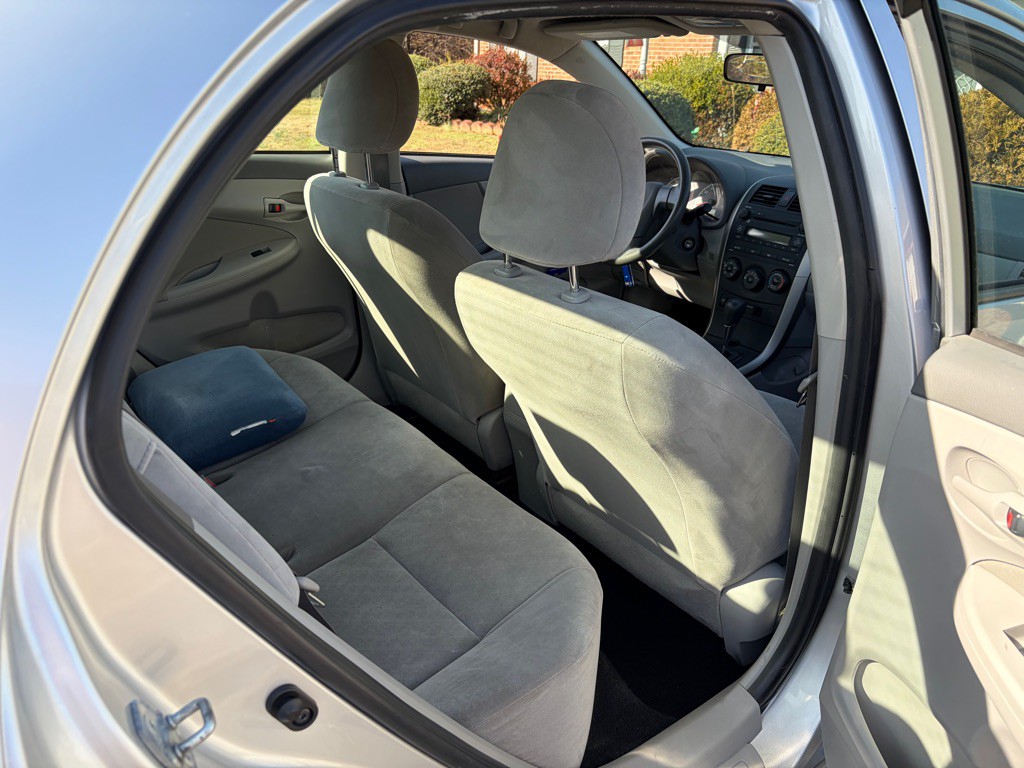 2009 Toyota Corolla Image 11