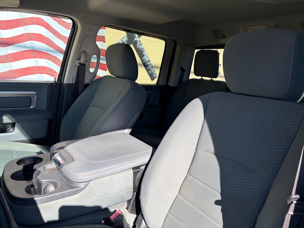 2015 RAM 2500 Image 14