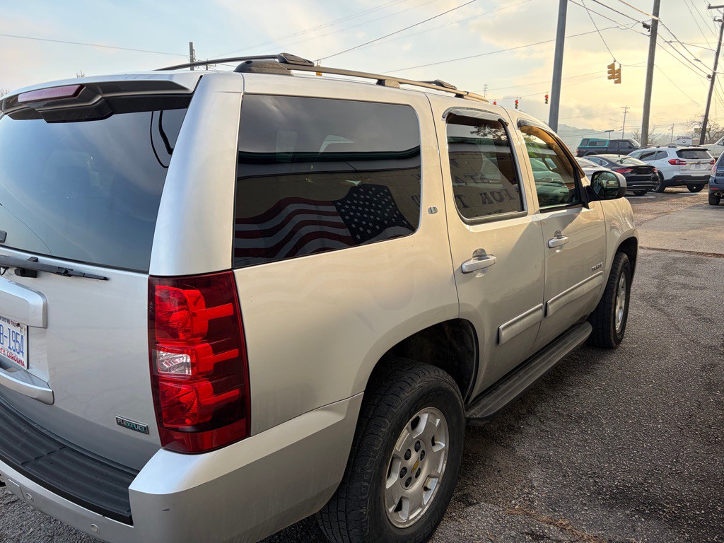 2010 Chevrolet Tahoe Image 6