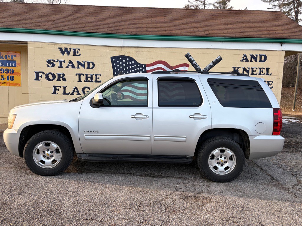 2010 Chevrolet Tahoe Image 3