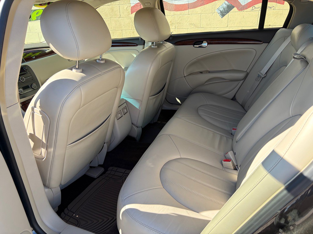 2009 Buick Lucerne Image 13