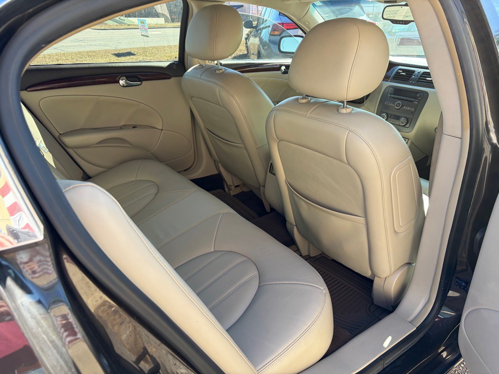2009 Buick Lucerne Image 14