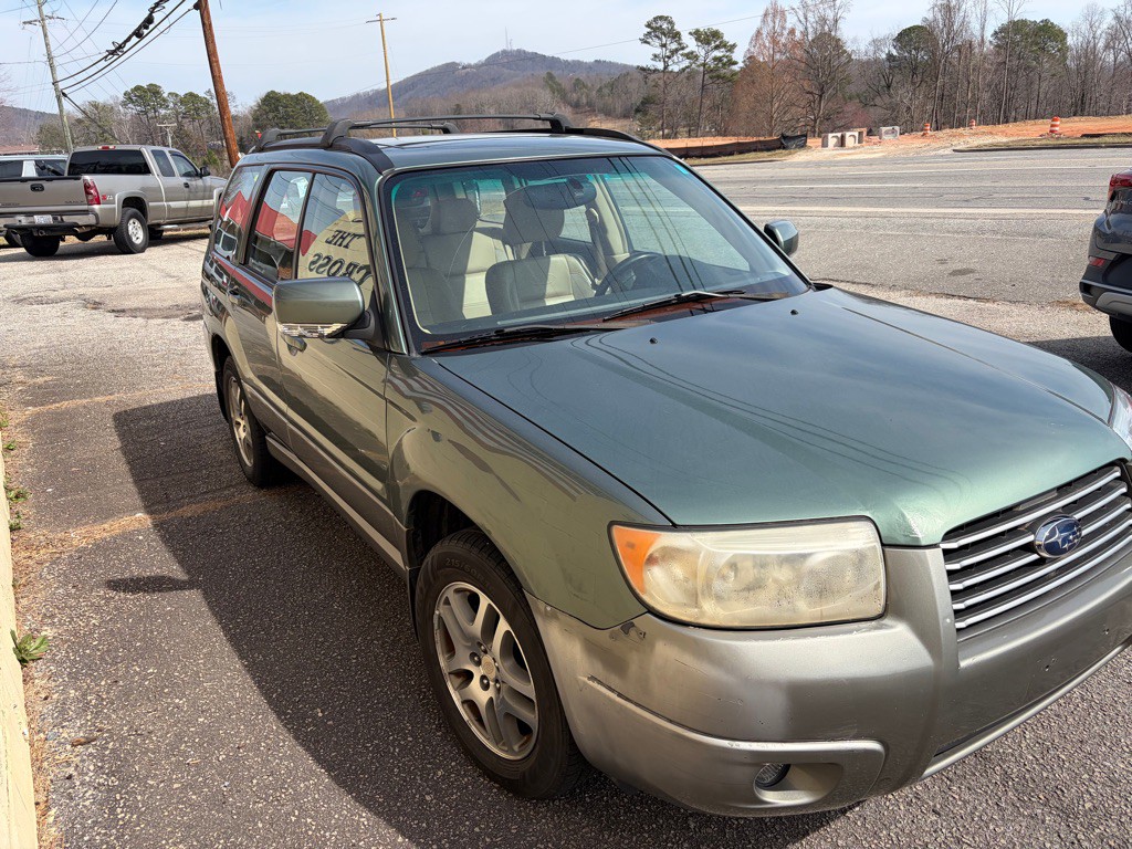 2006 Subaru Forester Image 1