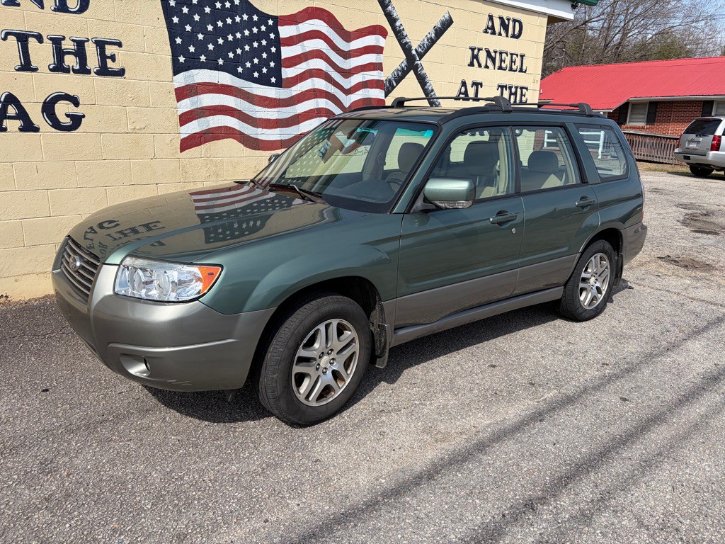 2006 Subaru Forester Image 2