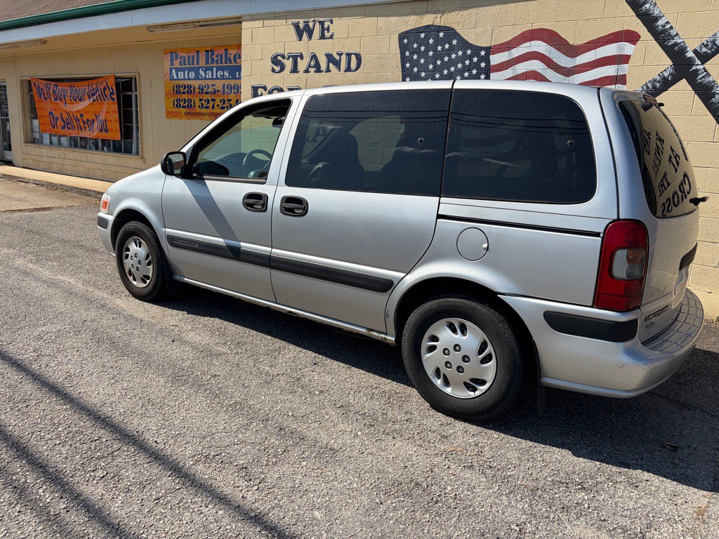 2002 Chevrolet Venture Image 5