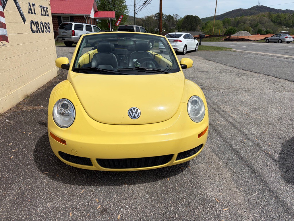2007 Volkswagen Beetle Image 3