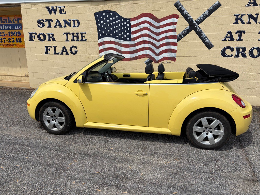2007 Volkswagen Beetle Image 5