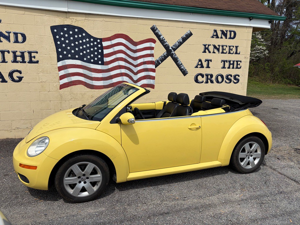 2007 Volkswagen Beetle Image 6