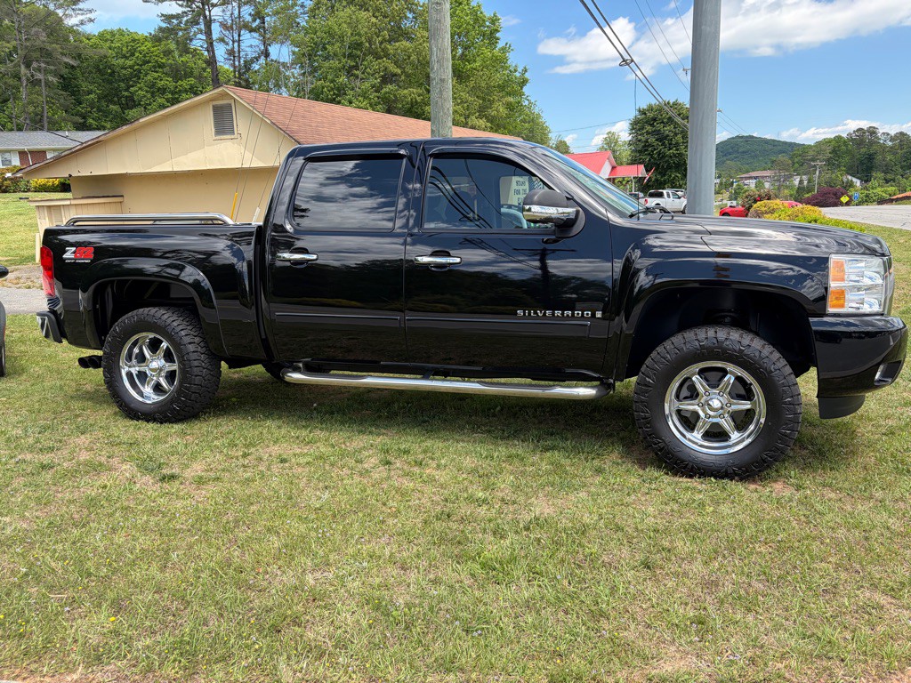 2007 Chevrolet Silverado 1500 Image 4