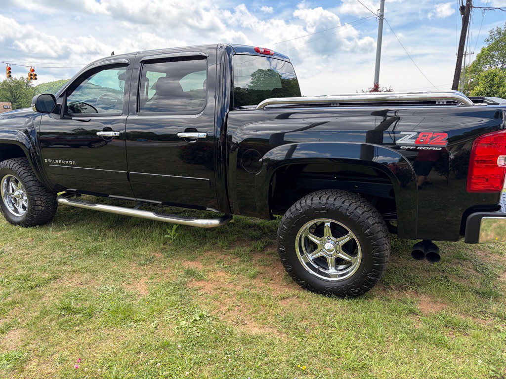 2007 Chevrolet Silverado 1500 Image 6
