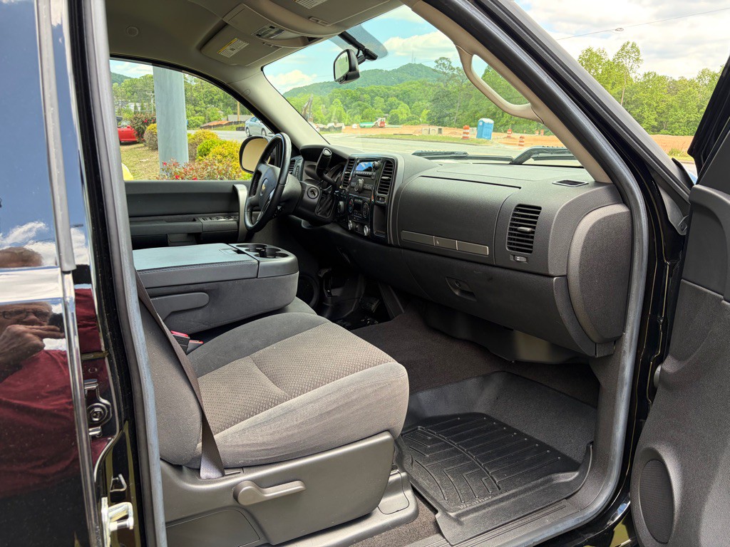 2007 Chevrolet Silverado 1500 Image 8