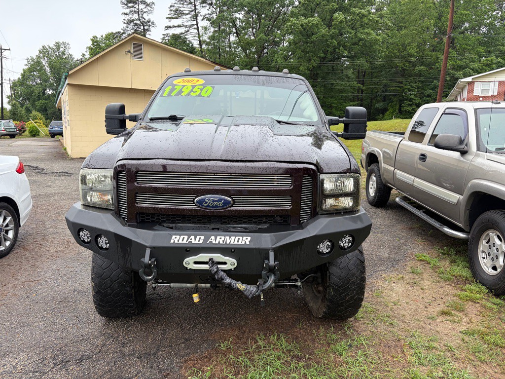 2002 Ford F-350 Image 2