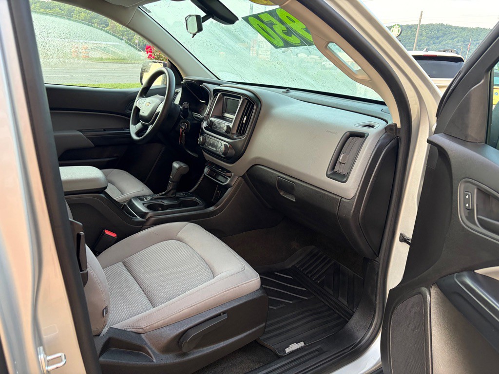 2017 Chevrolet Colorado Image 10