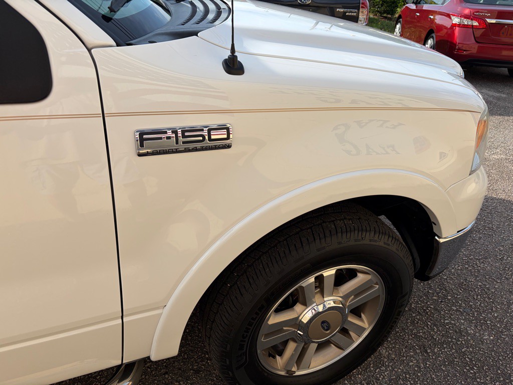 2005 Ford F-150 Image 7