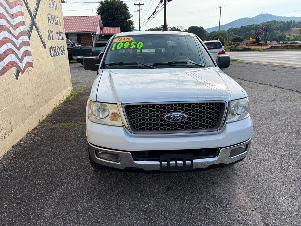 2005 Ford F-150 Image 3