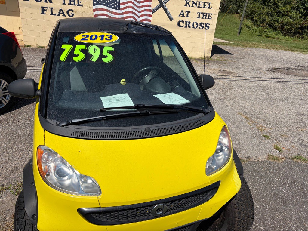 2013 smart fortwo Image 2