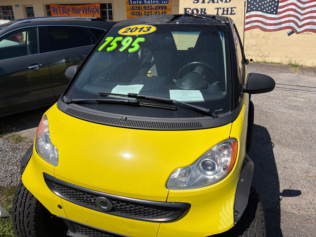 2013 smart fortwo Image 3
