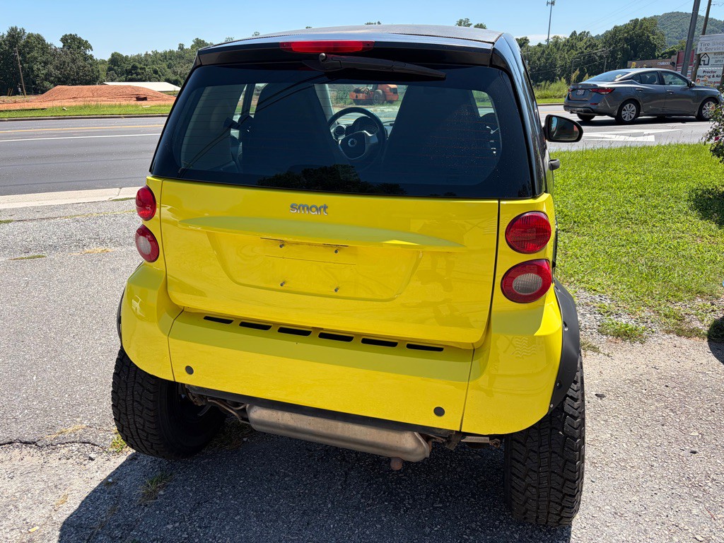 2013 smart fortwo Image 6