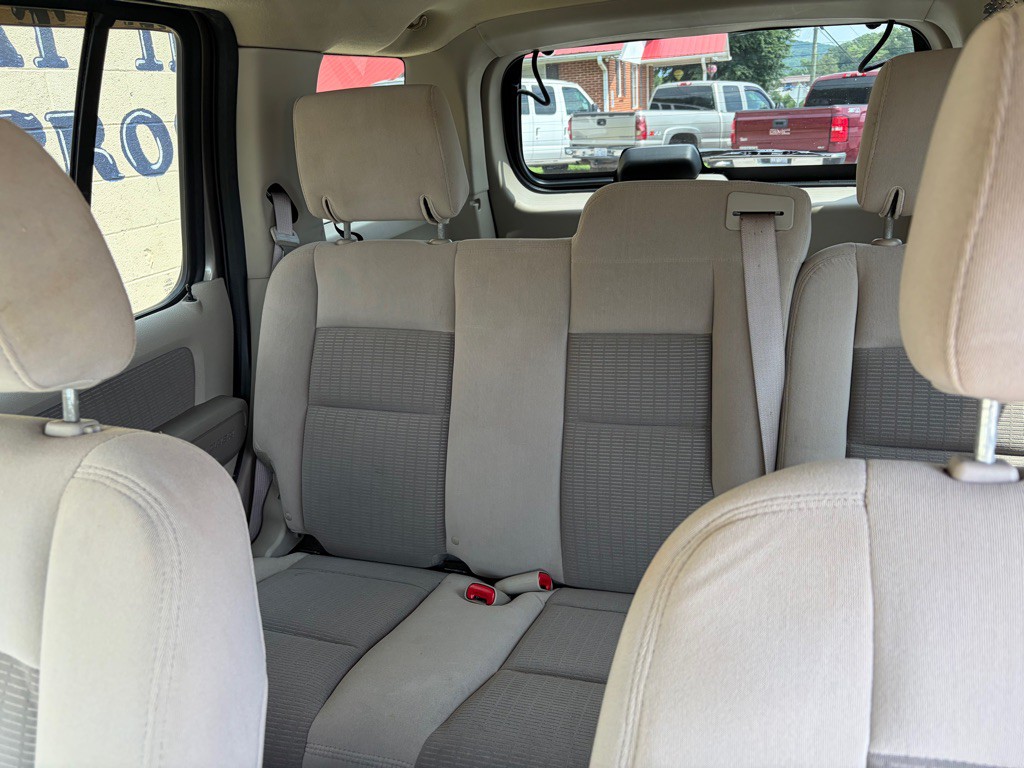 2006 Ford Explorer Image 14