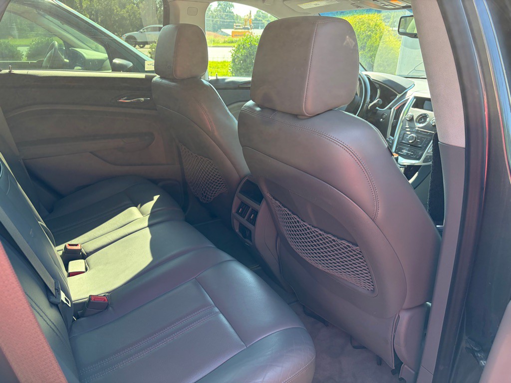 2011 Cadillac SRX Image 13