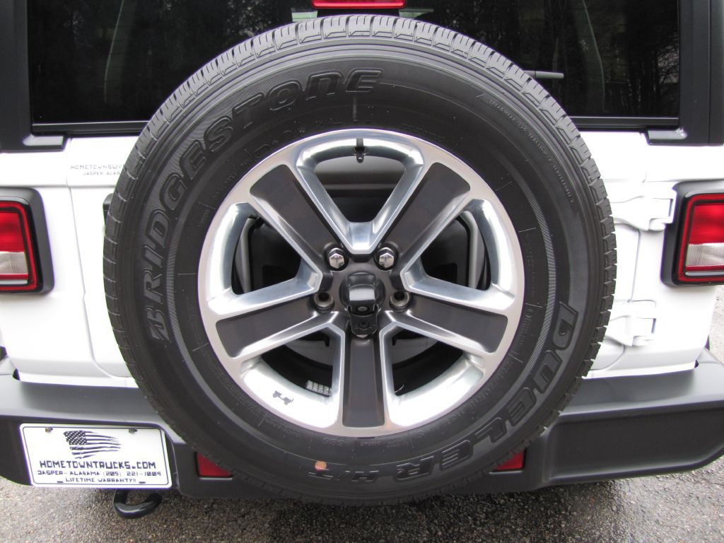 2021 Jeep Wrangler Unlimited Image 16