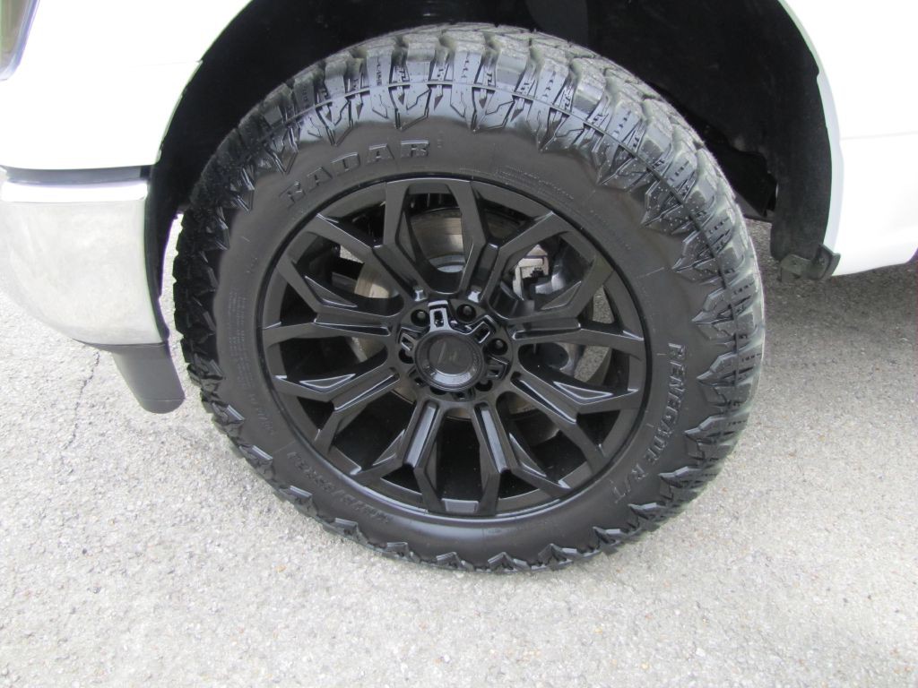 2023 Ford F-150 Image 24